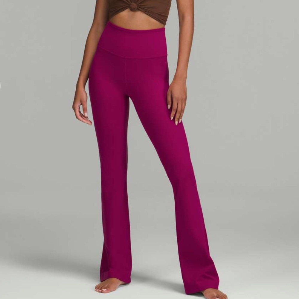 $98 Lululemon Groove Super-High-Rise Flared Pant Nulu Magenta Purple